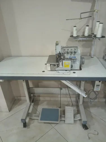 Máquina ponto cadeia direct drive 6 meses de uso 