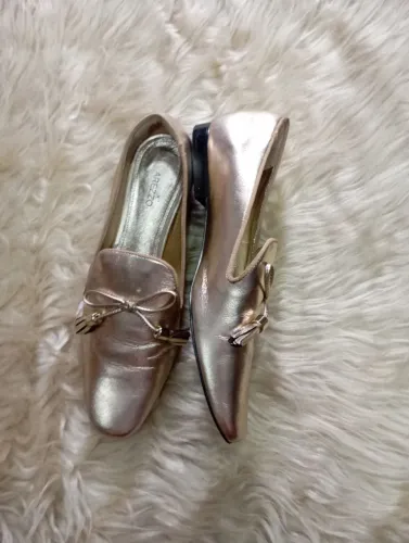 Sapato social feminino Tam 40 semi-novo