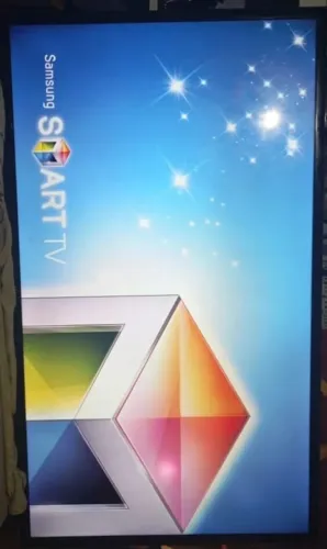 TV SMART 42 polegadas, em perfeito estado