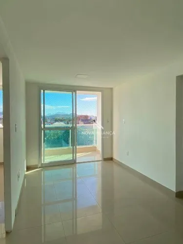 Apartamento com 3 quartos para alugar, 70 m² - Jardim Guadalajara - Vila Velha/ES
