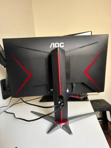 Monitor AOC 240hz 0,5ms 24p IPS