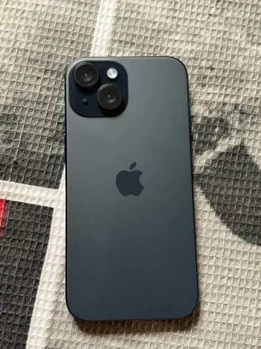 iPhone 15 128gb impecável 