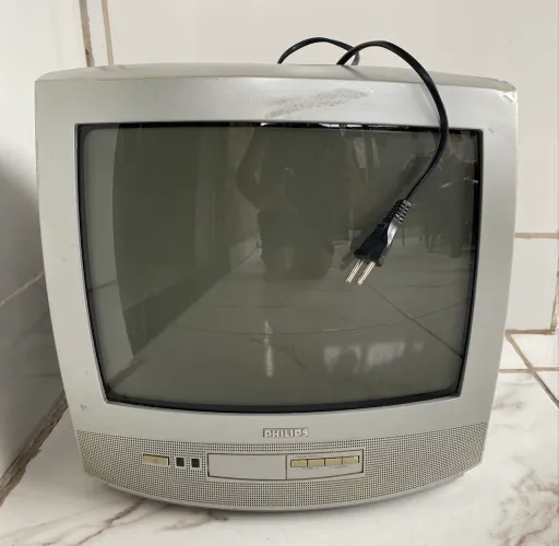 Tv Philips De Tubo 14 Polegadas (Para Retirada De Peças)