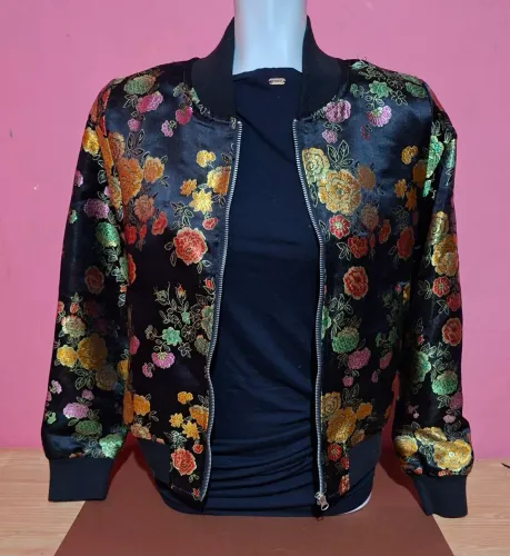 Jaqueta/casaco floral NLW