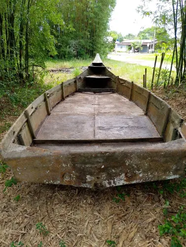 Barco de fibra 6.60m x 1.95m