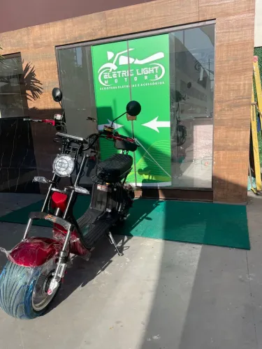 Scooters, autopropelidos(não precisa de CNH e emplacamento) e bikes elétricas