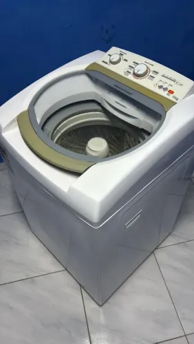MÁQUINA DE LAVAR BRASTEMP MUITO NOVA MODELO NOVO DOU GARANTIA DE 3 MESES FAÇO A ENTREGA