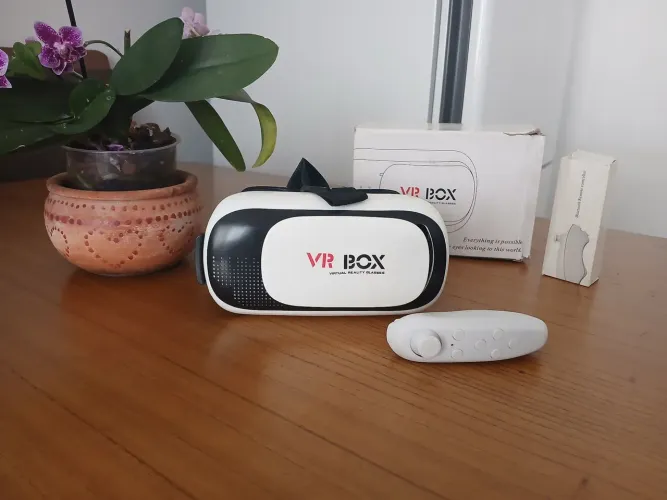 VR BOX