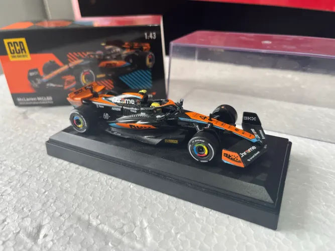 Miniatura 1:43 Lando Noris - Mclaren