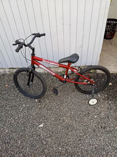 Vendo bicicleta infantil aro 20