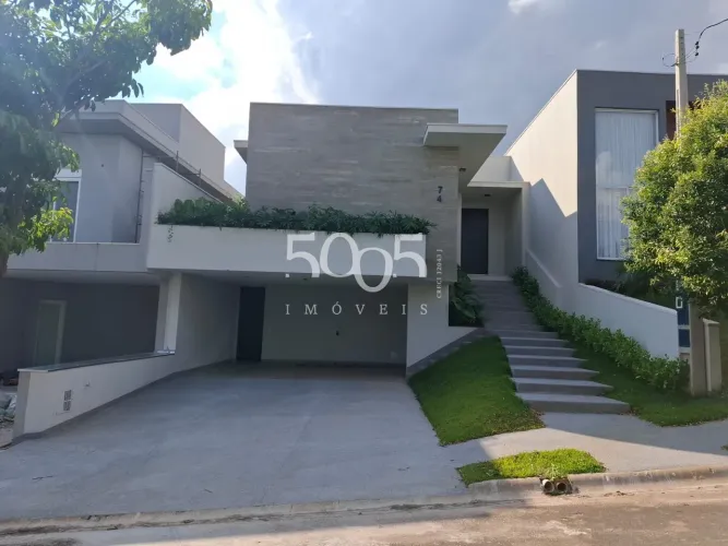 Casa à venda no Condomínio Garden Ville com 160m² e 3 suítes