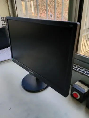Monitor Philips mod.193V5LSB2/57