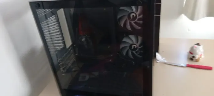 Gabinete Gamer Mancer CV100 Black com Vidro Temperado - Seminovo