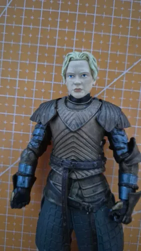Boneco Game of Thrones no estado Brienne
