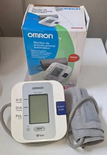 Medidor de pressão arterial automático Omron