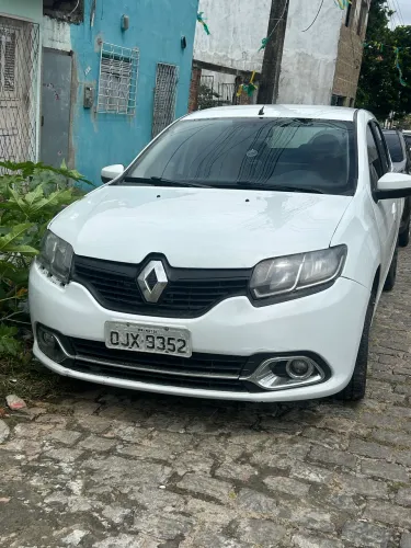 Renault Logan Authentique Hi-flex 1.0 16V 4P 2014