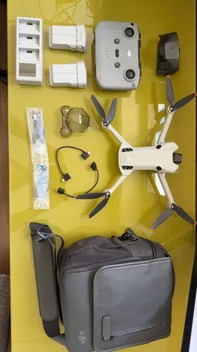 Drone dji mini 4 pro Combo