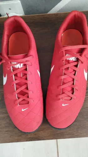 Chuteira society Nike