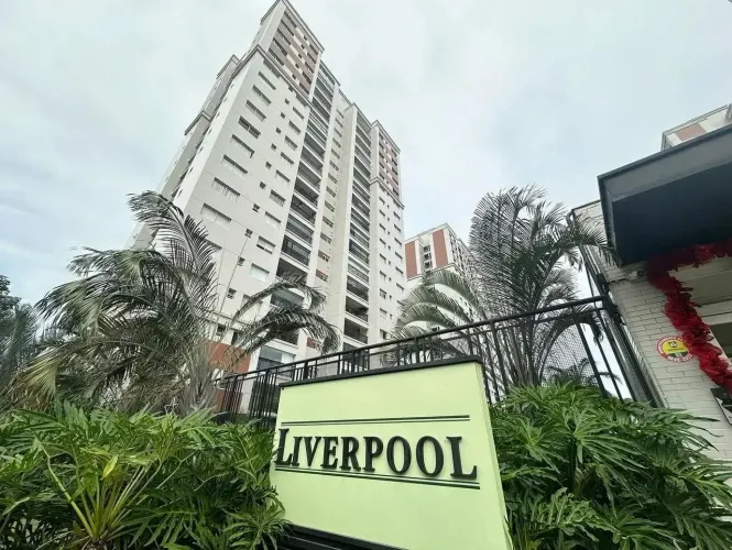 Reserva Inglesa Liverpool - 840 mil (Documentado e apto a financiamento)