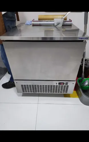 Ultra congelador Ingecold