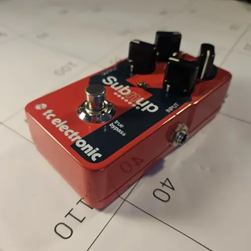 Pedal TC Electronic Sub 'N' Up Octaver - VENDO/TROCO [VEJA A LISTA]