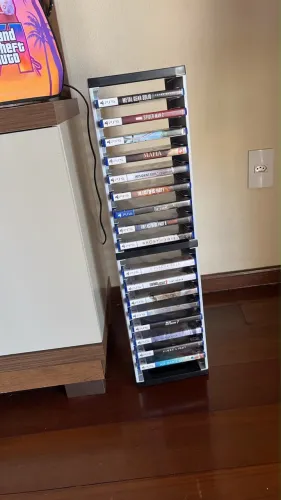 Vendo Lote de 14 jogos PS5 e de Brinde vai o Suporte para os jogos