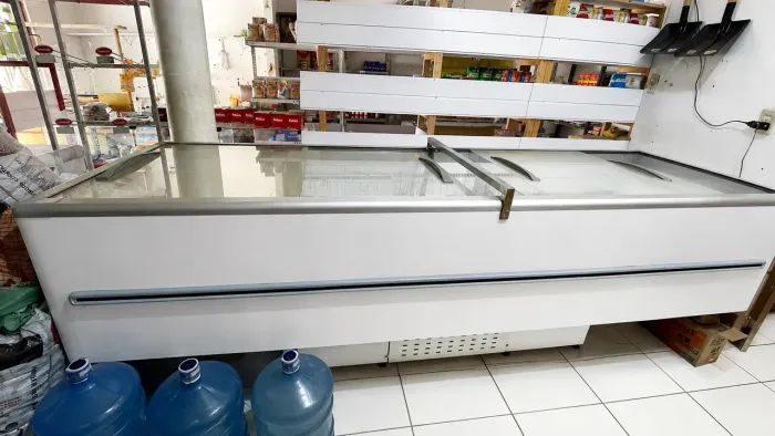 Freezer ilha