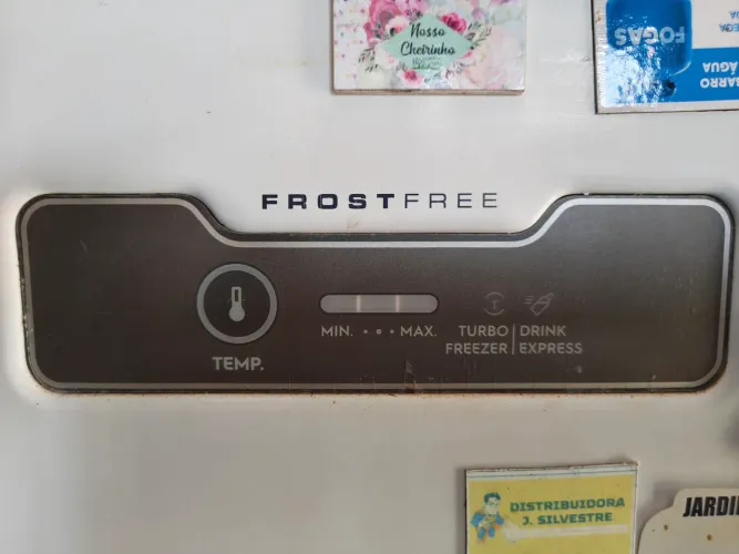 Geladeira Eletrolux FrostFree