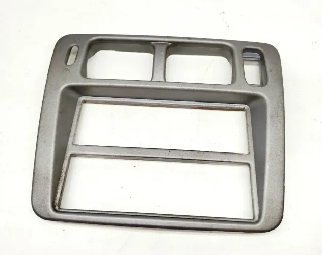 Moldura Painel Central Radio Pajero TR4 02/09 48655