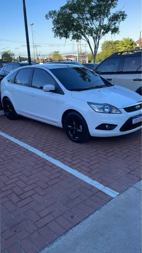 Ford Focus 1.6 S/se/se Plus Flex 8v/16v 5P 2010