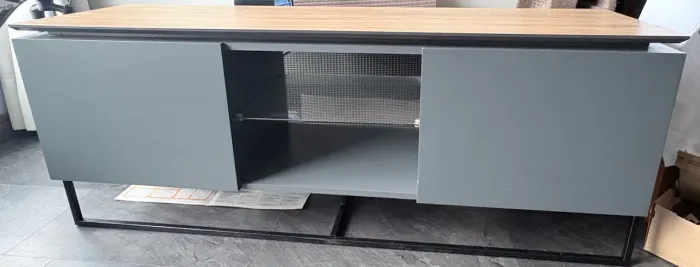Rack para TV estilo industrial