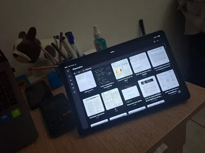 Galaxy Tab s9 FE * Leia descrição
