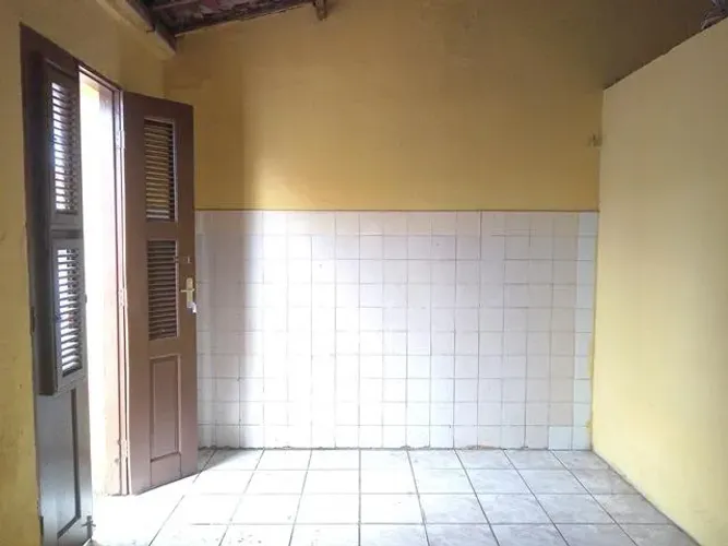 PRÓXIMO A ESCOLA DONA CREUSADO CARMO ROCHA, AV. SARGENTO HERMINIO SAMPAIO, PINGUIM ICE CUB