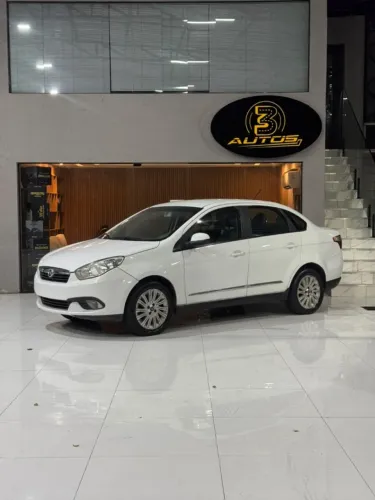 Fiat Grand Siena Essence 1.6 Flex 16V 2016