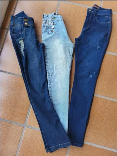 3 calças jeans novas 36