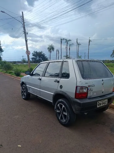 Fiat Uno Mille Celeb. WAY Econ. 1.0 F.flex 4P 2013