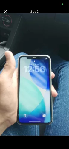Vendo iPhone 11 128 GB sem detalhes tudo funcionando bateria 86%
