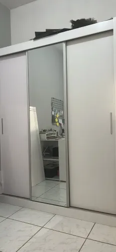 Guarda roupa