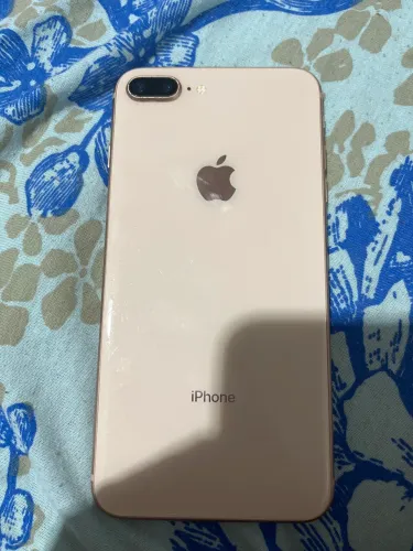iphone 8 plus( com película)