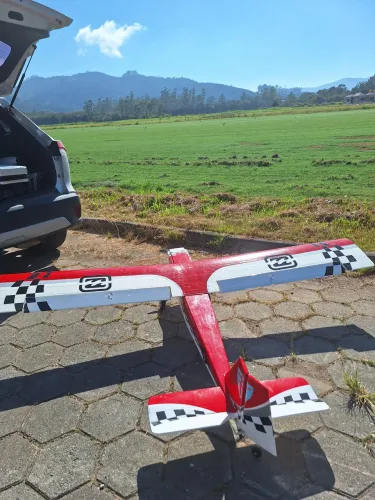 Aeromodelo isopor 2mts envergadura
