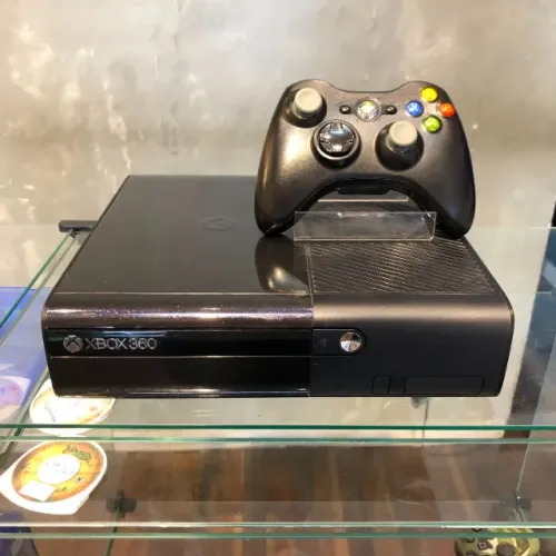 Xbox 360 Super Slim + Controle + Kinect + Jogo Original | Revisado com Garantia - Geek