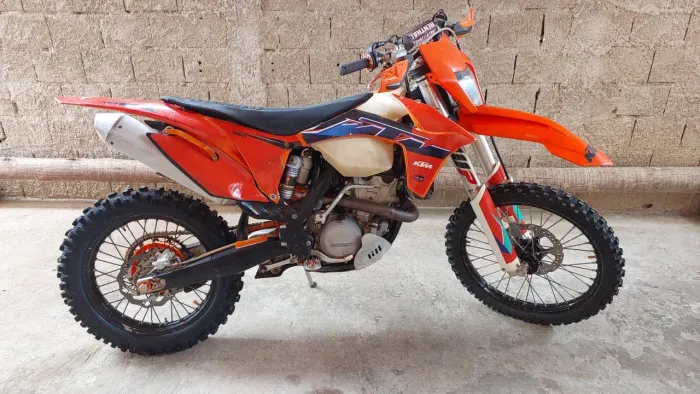 Vendo ou troco ktm 350