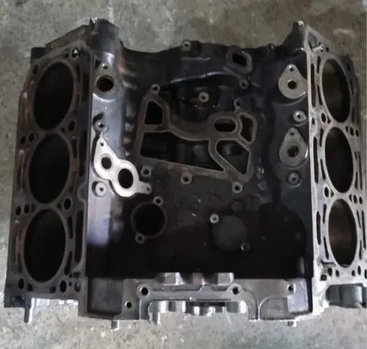 Bloco de amarok V6 diesel com Nf stander 5.500 reais