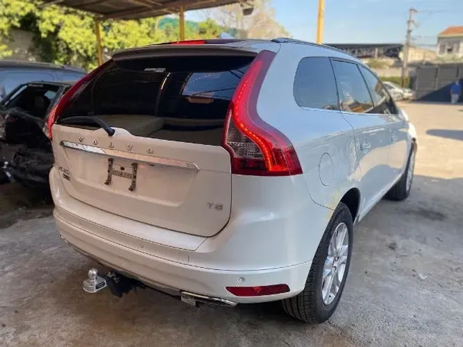 Volvo Xc60 T5 2.0 2016 Retrovisor Capo Lanterna Farol Parachoque Airbag Porta Sucata