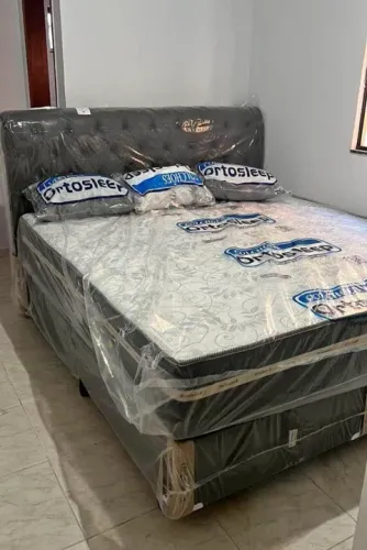 Cama com cabeceira colchão semiortopedico