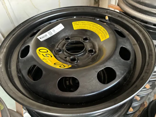 Roda VW Tcross aro 15 para estepe semi nova 