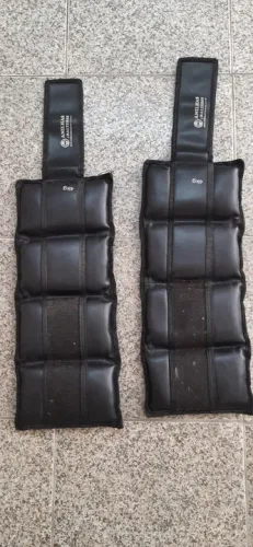 Vendo par de caneleiras emborrachadas 4kg
