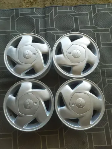 Rodas Vectra 95 