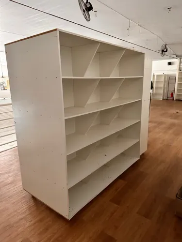 Estante de mdf branco tx para Organização lojas