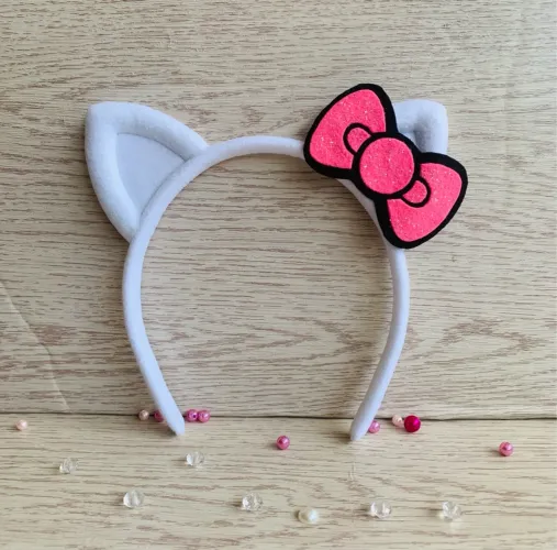 Tiara hello kitty em feltro